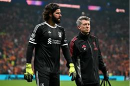 Alisson sẽ vắng mặt trong những trận đấu nào của Liverpool?