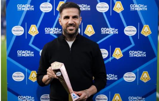 Arsene Wenger bat ngo voi kha nang cam quan cua Cesc Fabregas.