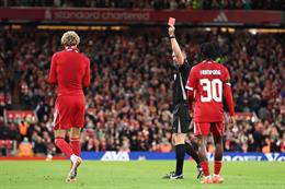 Chiesa nhắc nhở Ekitike sau tấm thẻ đỏ tai hại