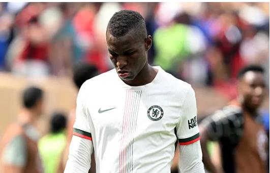 Juventus muon gay soc voi Nicolas Jackson.