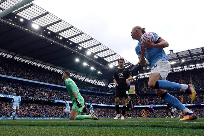 Với Erling Haaland, ghi bàn là lẽ sống 1