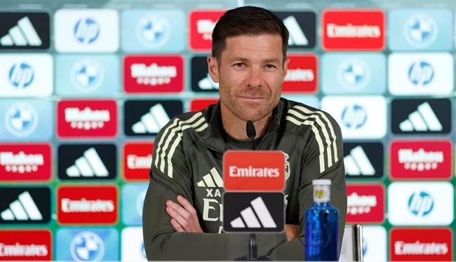 Xabi Alonso chưa dám nghĩ tới kỷ lục điểm số của Mourinho 1